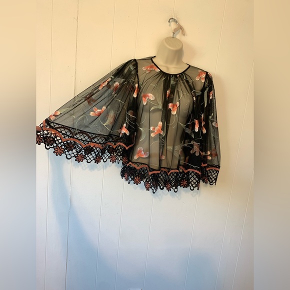 NWT Alice MCCALL ImA Believer Blouse Sheer With embroidery, BELL SLEEVES SIZE 4 - Picture 5 of 15